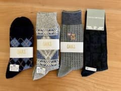 【未使用タグ付】DAKS ＋ARMANI 1足【メンズ靴下 4足セット】秋冬用のサムネイル