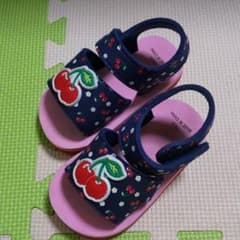サンダルのサムネイル