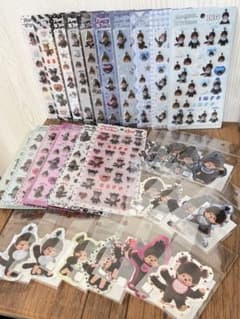 新品 モンチッチ 16TYPEMATE ちゅるきゅんシール コンプ ステッカー