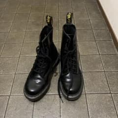 Dr.Martens ８ホールのサムネイル