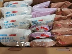 菓子パン詰め合わせ１７個のサムネイル