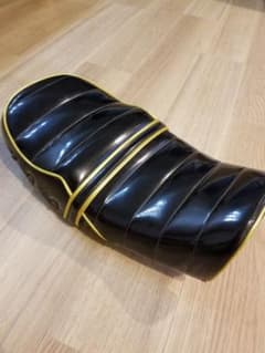 エイプ エナメル タックロールシート 黒 金  完成品のサムネイル