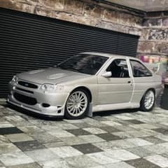 UTモデルズ 1/18 フォード エスコート RS コスワース WRC 1997 #5 カルロス・サインツ 送料無料 1⁄18 フォード エスコート コスワース レッド ミニカー UT
