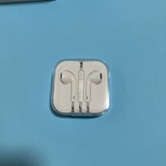 は*る様 純正イヤホン未開封未使用品のサムネイル