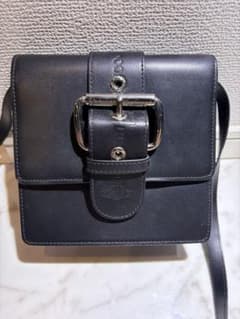 【美品】Vivienne Westwood ショルダーバッグ　ブラックのサムネイル