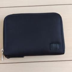 吉田カバンポーターリフトニつ折り財布のサムネイル