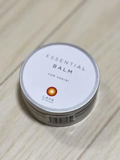 LAVA ESSENTIAL BALM for Yoginiエッセンシャルバーム 新品】LAVA エッセンシャルバーム FOR YOGINI ボディマッサージ用