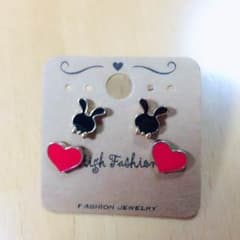2セットピアスのサムネイル