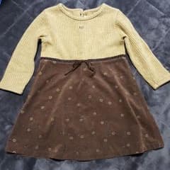 女の子　秋冬　ワンピースのサムネイル