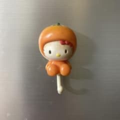 みかん】ハローキティ フルーツマグネットフック 単品 希少 小傷有