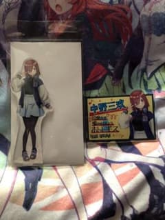 五等分の花嫁　ヴィレヴァン　三玖　アクリルスタンド　アクリルバッジのサムネイル