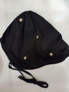花刺繍付き黒バケットハット フリーサイズ 新品のサムネイル