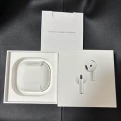 AirPods 4 (ノイズキャンセリング) 本体のサムネイル