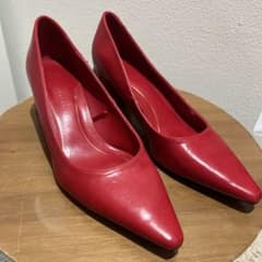ZARA TRAFALUC パンプス レッドのサムネイル