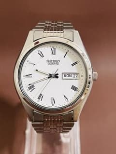 SEIKO 7N43-9011 クォーツ腕時計のサムネイル