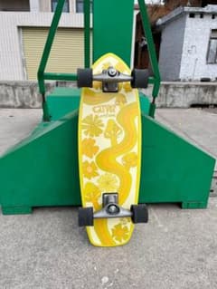 Carver サーフスケートボード イエロー フラワーデザイン Carver サーフスケートボード イエロー フラワーデザイン | Mercari