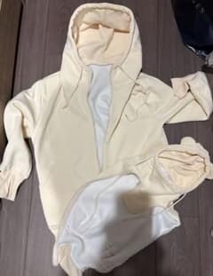 クリーム色フード付き赤ちゃん顔出しパーカーセットのサムネイル