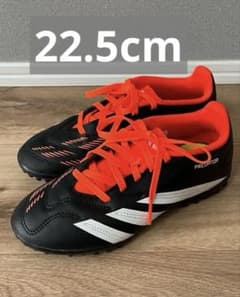 【0〜18時までの購入即日発送】adidas プレデター サッカーシューズのサムネイル