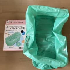 赤ちゃん　お風呂　ソフトベビーバスのサムネイル