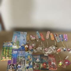 【レア】ご当地キティ　23個　まとめ売り　ハローキティ　根付　沖縄京都鎌倉博多 レア】ご当地キティ 23個 まとめ売り ハローキティ 根付 沖縄京都鎌倉