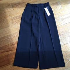 新品 GU イージーワイドクロップドパンツ Lのサムネイル