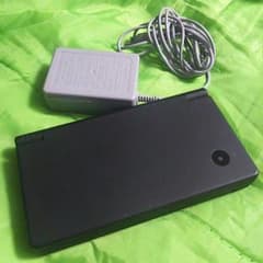ニンテンドーDSi 本体のサムネイル