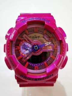 値下げCASIO　G-SHOCK　GA-110MC-4AJF　レアカラー　ピンクのサムネイル