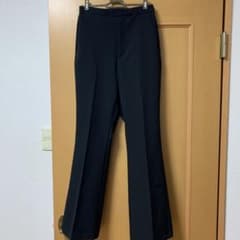 GU ストレッチフレアパンツのサムネイル
