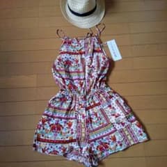 miranda様専用　新品タグ付　H&M  オールインワンのサムネイル