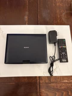 SONY ポータブルブルーレイプレーヤー BDP-SX910 本体のサムネイル