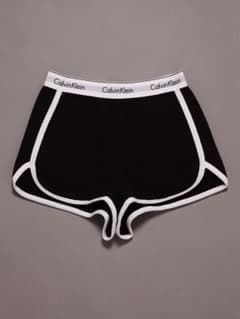 Calvin Klein ショートパンツ ブラックXSのサムネイル