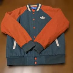 adidas スタジャンのサムネイル