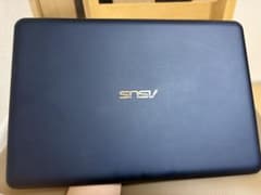 ✅ASUS VivoBook E200HA-FD0083TS ノートPCのサムネイル