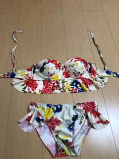 水着のサムネイル