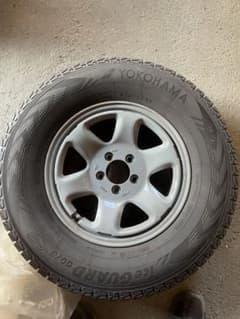 ヨコハマ 245/70R16 タイヤ4本アイスガードスタッドレスブルート