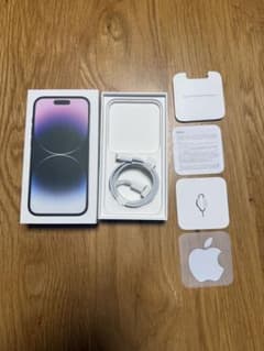 p*4様 iPhone14Pro 箱あり　未使用純正ケーブル付き Apple純正】iPhone14Pro空箱 付属品一式 DeepPurple - メルカリ