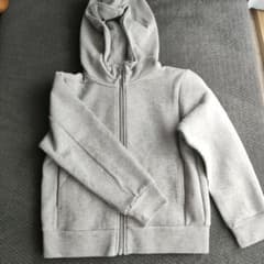 【UNIQLO】パーカー グレー 120cmのサムネイル