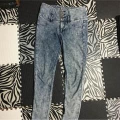 ケミカルハイウエストスキニーのサムネイル