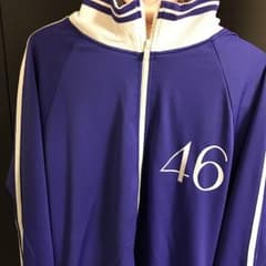 乃木坂46ジャージ 上下セットのサムネイル