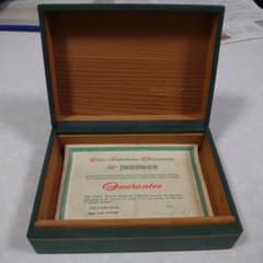 緑の木製小物入れ 保証書付きのサムネイル