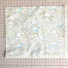 国産リバティ　カットクロス　35×18のサムネイル
