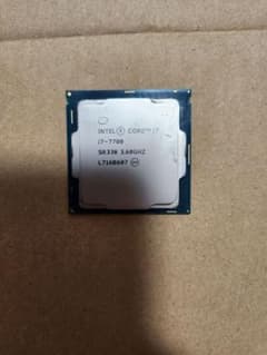 intel core i7-7700 変形 ジャンクのサムネイル