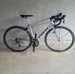 再値下げ！【直接引取り】TREK 1.1 エントリークラス ロードバイク m44320536636_1.jpg?1725590138