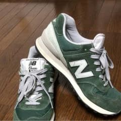 ニューバランス574のサムネイル