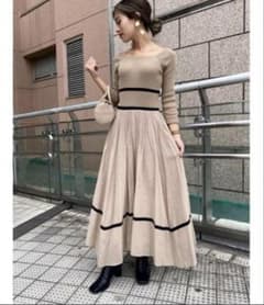 Lily Brown ドッキングワンピースのサムネイル