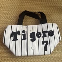 新品未開封、レアな阪神タイガース金本選手、ユニホームトートバック 新品未開封、レアな阪神タイガース金本選手、ユニホームトート