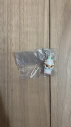 サンリオ　めじるしアクセサリー　コロコロクリリン　ガチャガチャのサムネイル