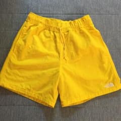 ノースフェイスショートパンツのサムネイル