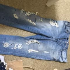 ローリーズファーム ダメージジーンズのサムネイル