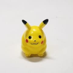 ポケモンフィギュア ぶさかわ ピカチュウ 不細工ピカチュウ すくい人形